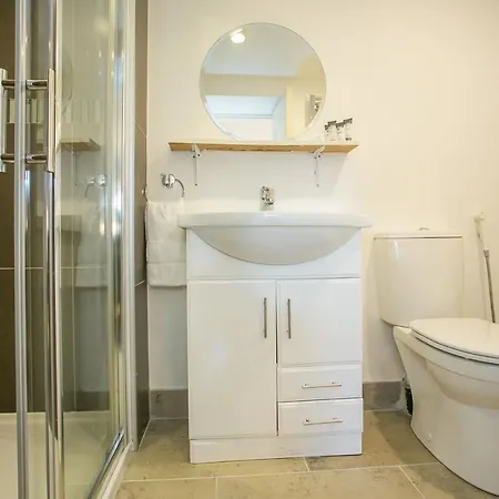 Hatch Street St Stephen's