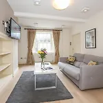 Hatch Street St Stephen's 아파트 더블린