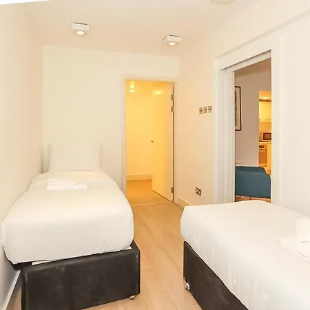 Hatch Street St Stephen's