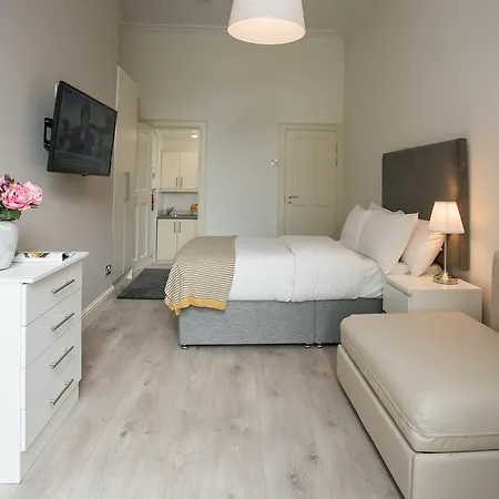 Apartment Hatch Street St Stephen's
