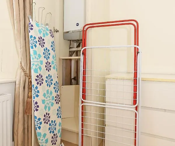 Hatch Street St Stephen's * Dublin