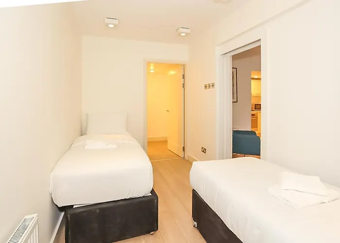 Hatch Street St Stephen's